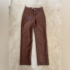 Aritzia Vegan Leather Wilfred Melina Pants Regular Length Size 4 - Like new cond